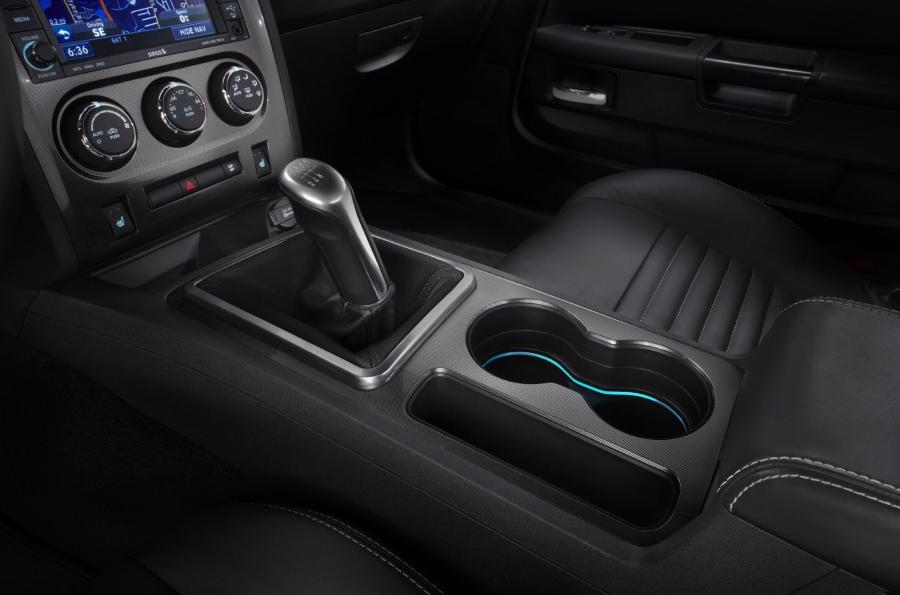 Dodge Challenger R/T 2011 года  (фото 5 из 28)